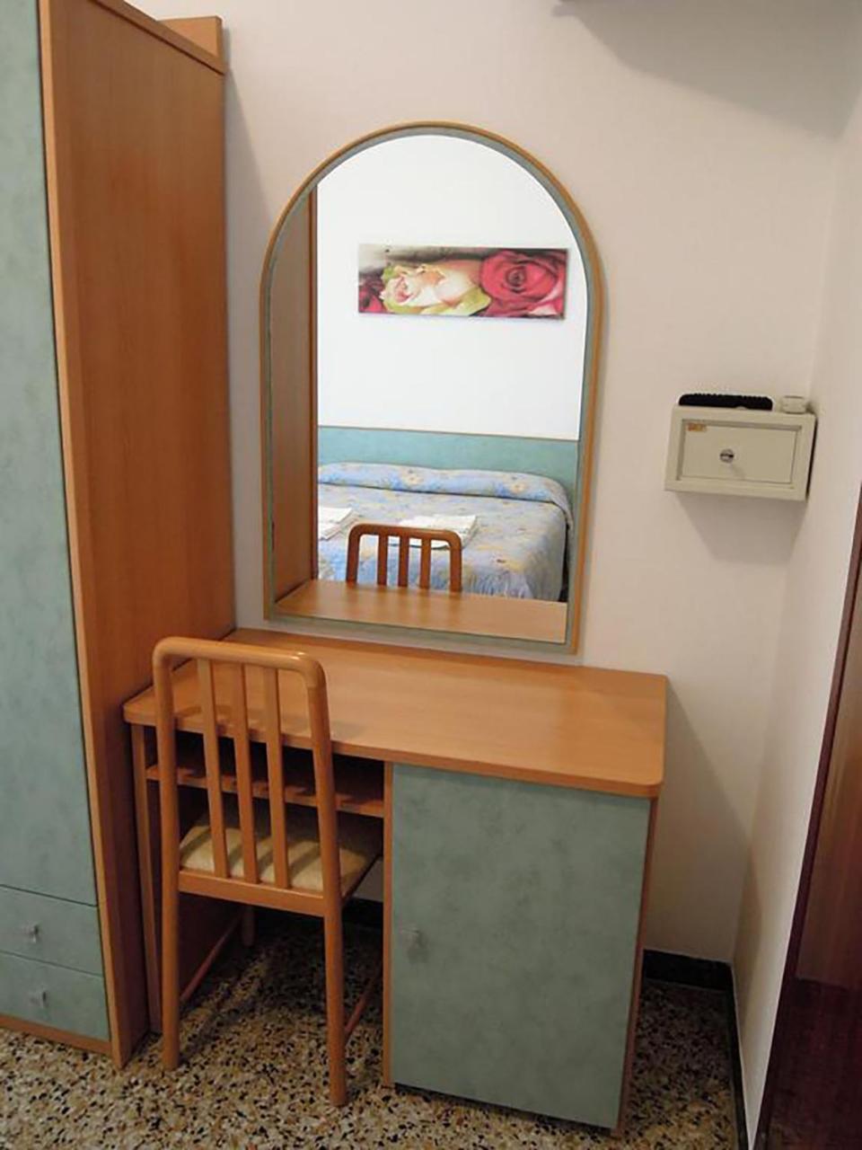 Hotel Rio تْشيزيناتيكو المظهر الخارجي الصورة